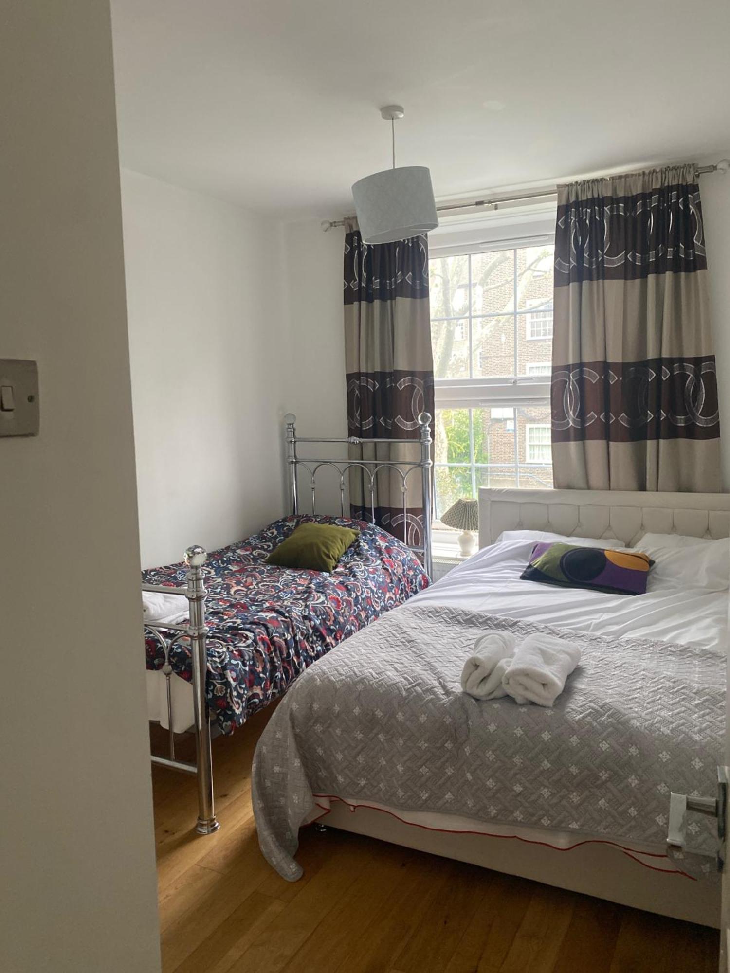 Apartment Luxury With 3 Bedrooms London